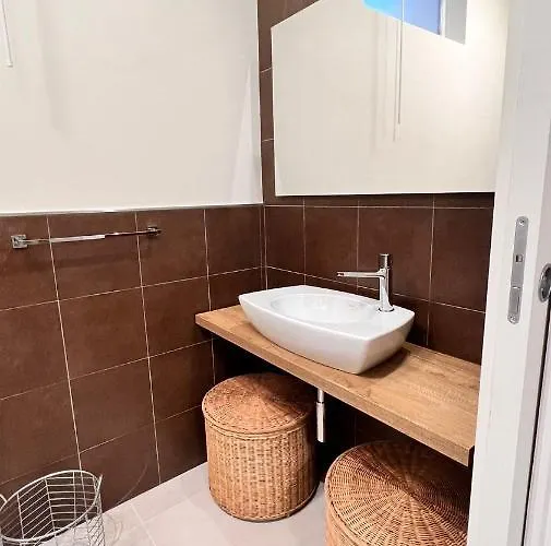 Casa Adriana Apartment *